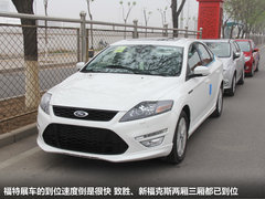 2012款 两厢 2.0L DCT 豪华运动型