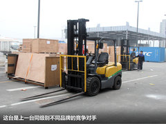 2012款 两厢 2.0L DCT 豪华运动型