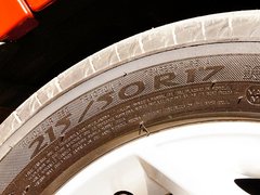 2012款 两厢 2.0L DCT 豪华运动型