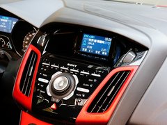 2012款 两厢 2.0L DCT 豪华运动型