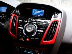 2012款 两厢 2.0L DCT 豪华运动型