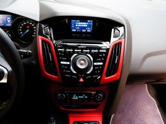 2012款 两厢 2.0L DCT 豪华运动型