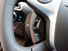 2012款 两厢 2.0L DCT 豪华运动型