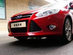 2012款 两厢 2.0L DCT 豪华运动型