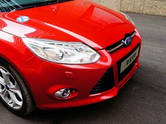 2012款 两厢 2.0L DCT 豪华运动型