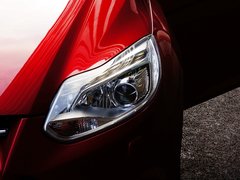 2012款 两厢 2.0L DCT 豪华运动型
