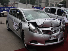 2012款 两厢 2.0L DCT 豪华运动型