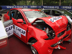 2012款 两厢 2.0L DCT 豪华运动型