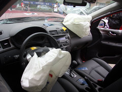 2012款 两厢 2.0L DCT 豪华运动型