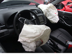 2012款 两厢 2.0L DCT 豪华运动型