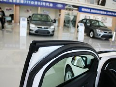 2012款 两厢 2.0L DCT 豪华运动型