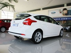 2012款 两厢 2.0L DCT 豪华运动型