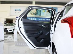 2012款 两厢 2.0L DCT 豪华运动型