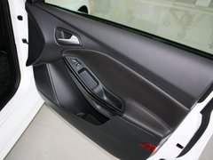 2012款 两厢 2.0L DCT 豪华运动型