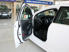2012款 两厢 2.0L DCT 豪华运动型