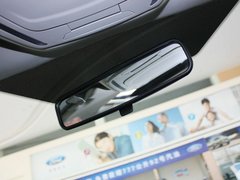 2012款 两厢 2.0L DCT 豪华运动型