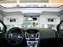2012款 两厢 2.0L DCT 豪华运动型