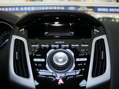 2012款 两厢 2.0L DCT 豪华运动型