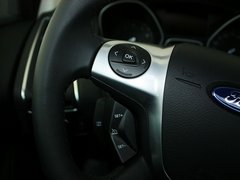 2012款 两厢 2.0L DCT 豪华运动型