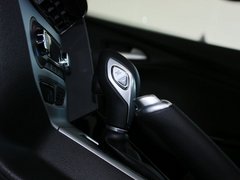 2012款 两厢 2.0L DCT 豪华运动型