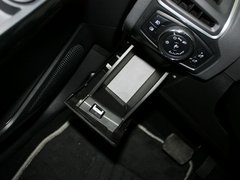 2012款 两厢 2.0L DCT 豪华运动型