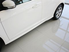 2012款 两厢 2.0L DCT 豪华运动型