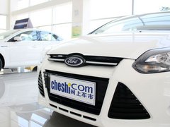 2012款 两厢 2.0L DCT 豪华运动型