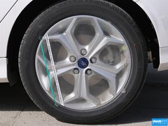 2012款 两厢 2.0L DCT 豪华运动型