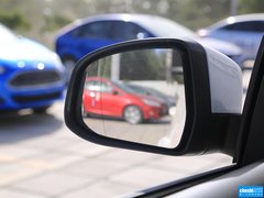2012款 两厢 2.0L DCT 豪华运动型