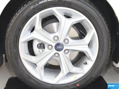 2012款 两厢 2.0L DCT 豪华运动型