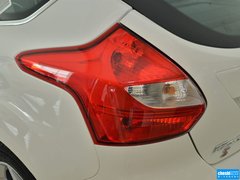 2012款 两厢 2.0L DCT 豪华运动型