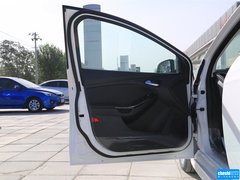 2012款 两厢 2.0L DCT 豪华运动型