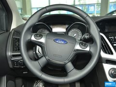 2012款 两厢 2.0L DCT 豪华运动型