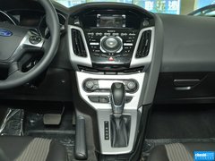 2012款 两厢 2.0L DCT 豪华运动型