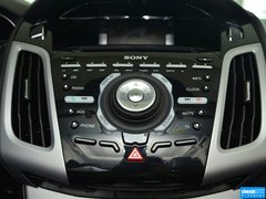 2012款 两厢 2.0L DCT 豪华运动型