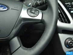 2012款 两厢 2.0L DCT 豪华运动型