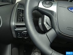 2012款 两厢 2.0L DCT 豪华运动型