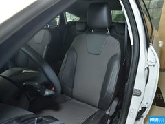 2012款 两厢 2.0L DCT 豪华运动型