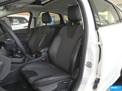 2012款 两厢 2.0L DCT 豪华运动型