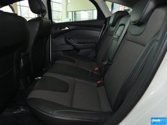 2012款 两厢 2.0L DCT 豪华运动型