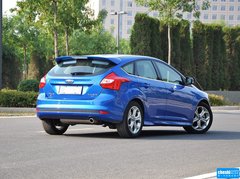 2012款 两厢 2.0L DCT 豪华运动型