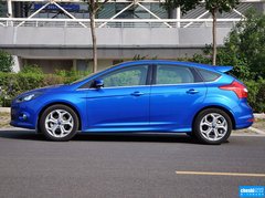 2012款 两厢 2.0L DCT 豪华运动型