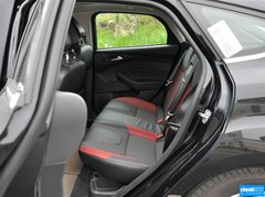 2012款 两厢 2.0L DCT 豪华运动型