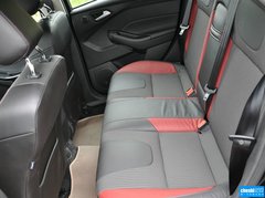 2012款 两厢 2.0L DCT 豪华运动型