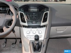 2012款 三厢 1.6L 手动 舒适型