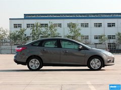 2012款 三厢 1.6L 手动 舒适型