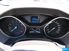 2012款 三厢 1.6L 手动 舒适型