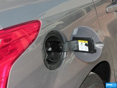 2012款 三厢 1.6L 手动 舒适型
