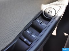 2012款 三厢 1.6L 手动 舒适型
