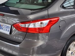 2012款 三厢 1.6L DCT 舒适型